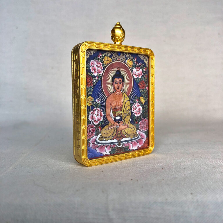 Side view of Amitabha Buddha brass Gau box necklace pendant.